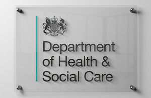 Hundreds of thousands of social workers will get career aid