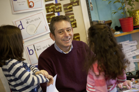 School teacher teaching children (DfE)