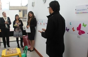La sección consular avanza con su programa de valoración de servicios locales para asistir a víctimas de violencia de género