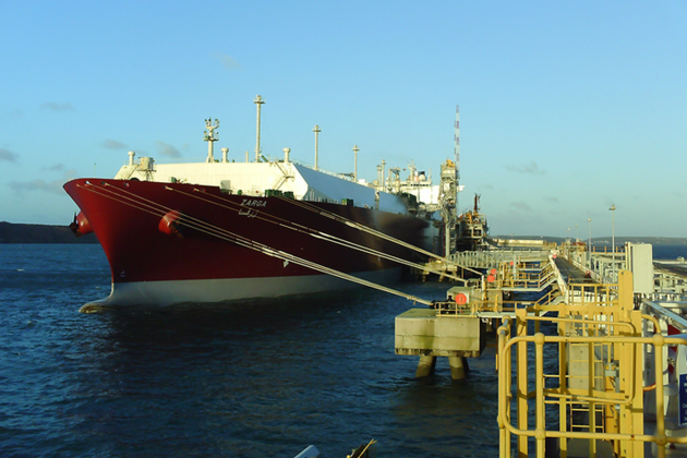 Zarga alongside