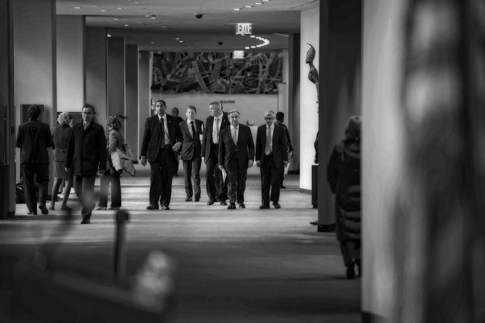 Secretary-General António Guterres approaches the stakeout area to read a statement to journalists concerning allegations of slavery in Libya. (UN Photo/Mark Garten)