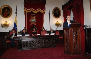 Presentation of academic report on climate change Venezuela