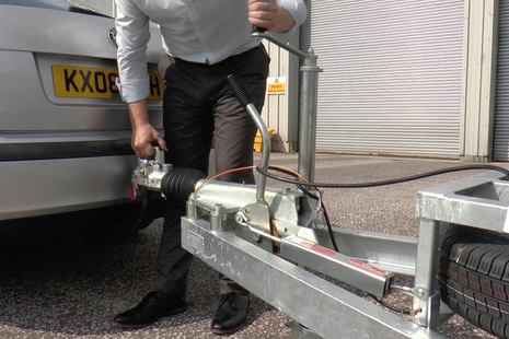 Connecting a car and trailer