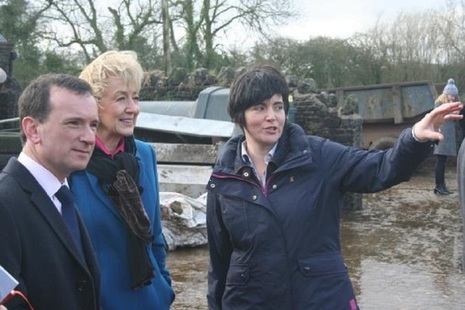 Abi Reader efo Alun Cairns a Andrea Leadsom