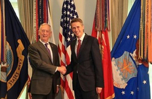 Defence Secretary Gavin Williamson with US Secretary of Defense Jim Mattis at the Pentagon. Crown copyright.
