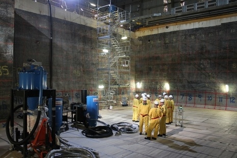 The Magnox Executive visit the Hunterston A Site pond floor