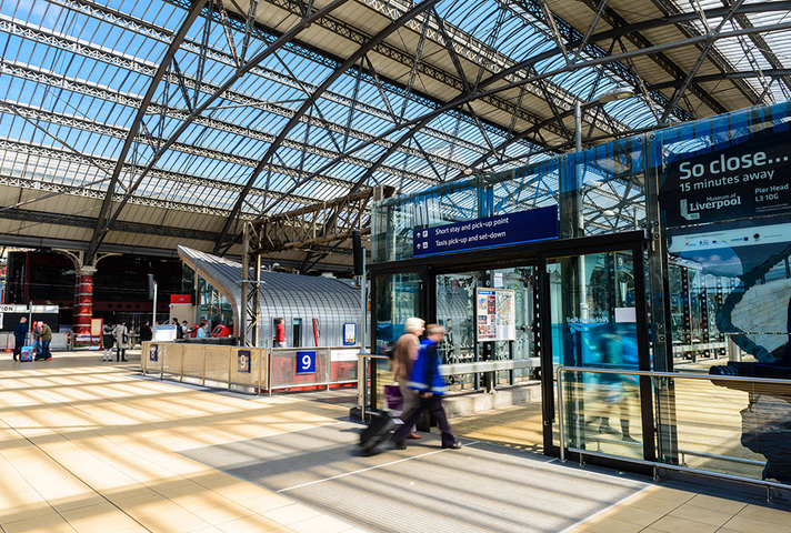 Liverpool Lime Street station