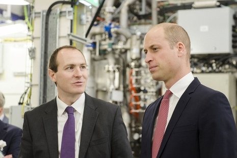 Duke of Cambridge meet UKAEA CEO at MAST Upgrade unveiling