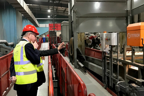 Michael Gove visited Veolia's centre in Southwark to launch the Resources and Waste Strategy