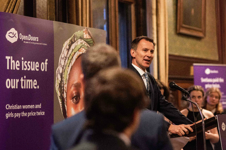 Landscape of Jeremy Hunt doing a speech