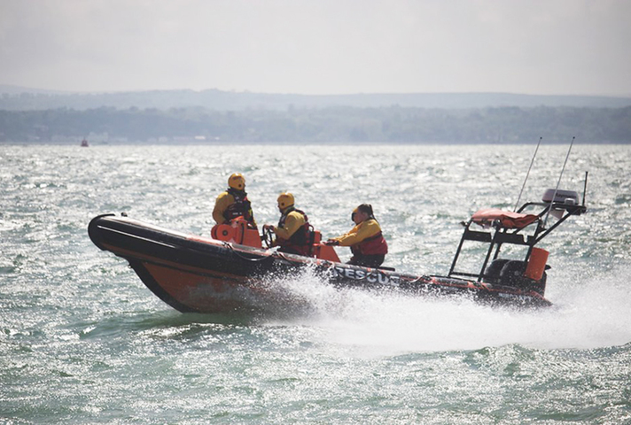 Picture of a lifeboat in action.