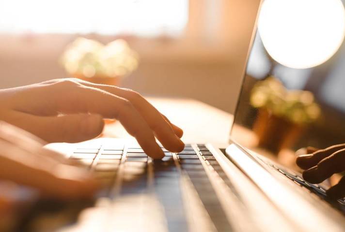 Hands on a keyboard
