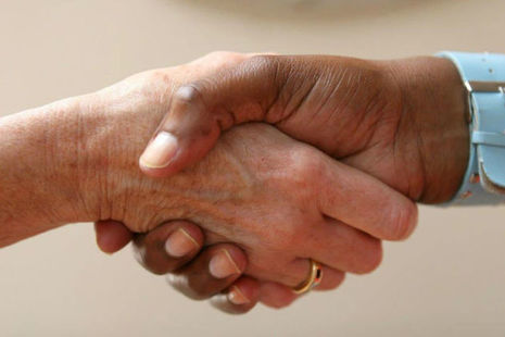 Hand shake