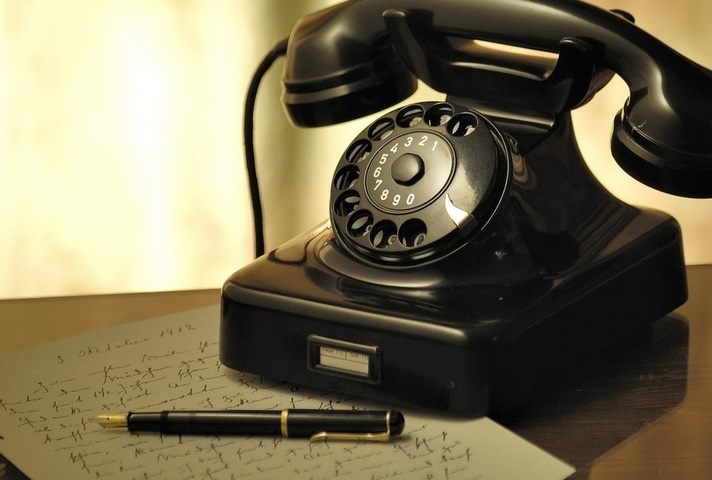 Telephone