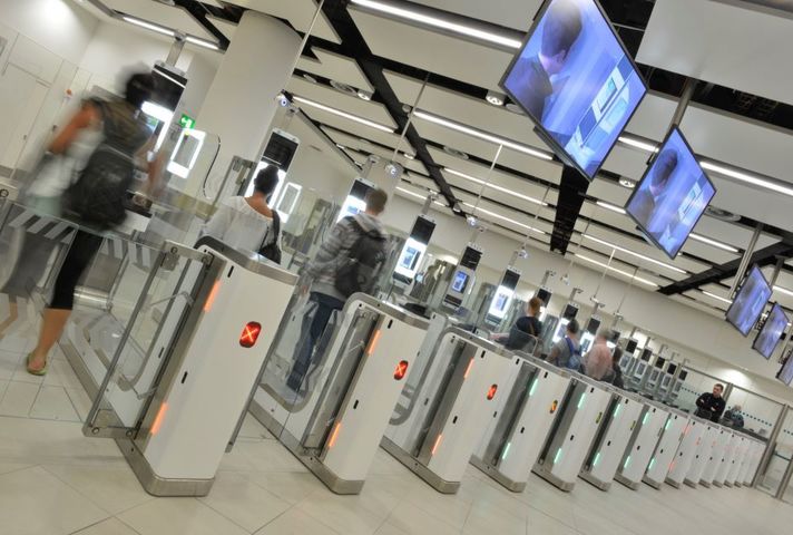 Home Office announces tougher criminality rules for EU citizens article