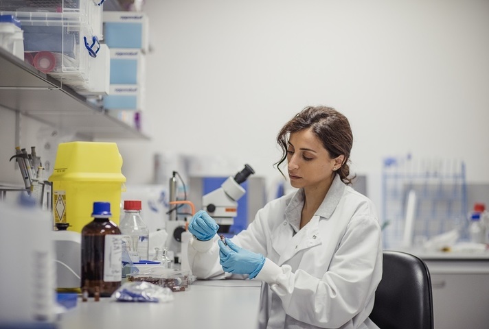 Woman doing research in lab