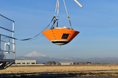 Drop test vehicle ready for ascent (ESA)