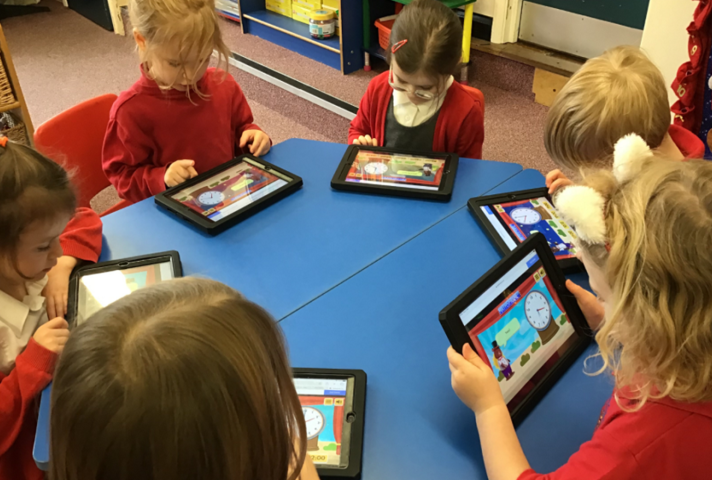 Gosforth Primary School pupils with their new iPads