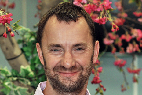 Photo of Dr Paul Bate