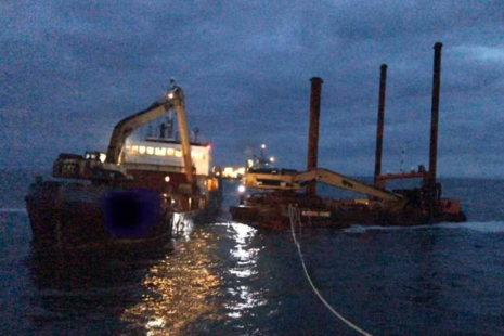 Lochinver lifeboat returning Agem One to Shearwater
