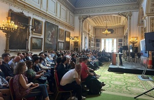 Австралийские делегаты во время своей программы London Tech Week 2022.