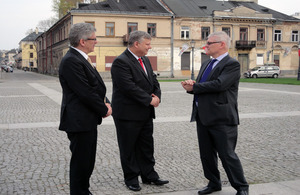 From left to right: Senator Stanisław Karczewski, Marek Suski MP and Ambassador Robin Barnett