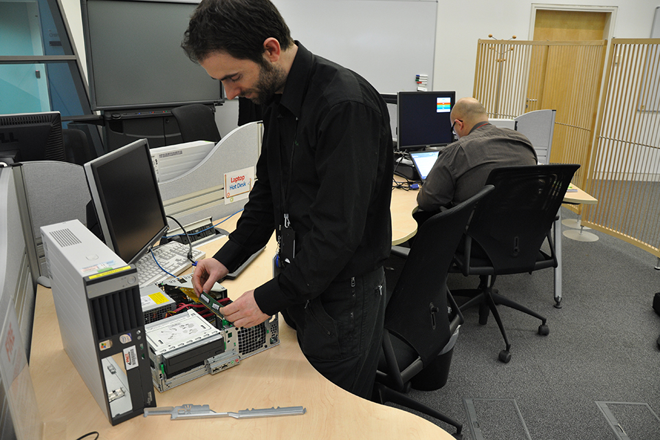 Multimedia, product testing and product simulations image