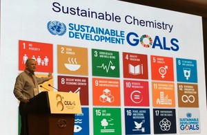 Professor Tom Welton speaking at the Green & Sustainable Chemistry conference (2019)