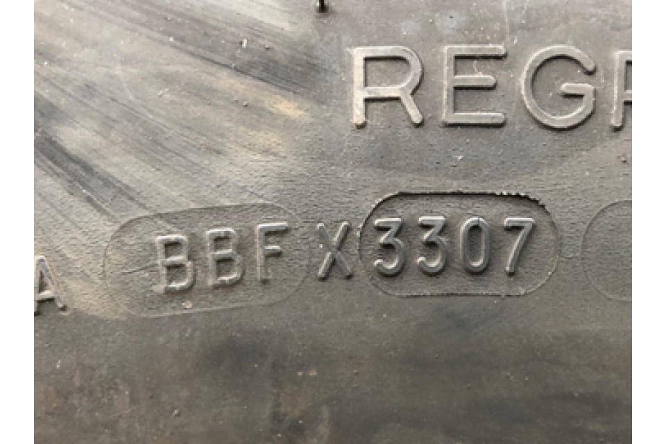 Tyre age code 3307 fitted to HGV front-steered axle