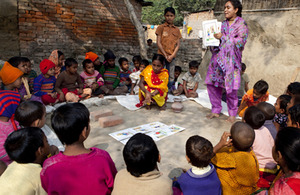 Adolescents stage a performance in Momin para village on safe hygiene practices. Picture: UNICEF/BANA2010-01463/Mawa