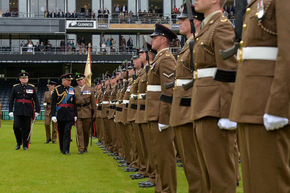 Prince Charles inspects soldiers