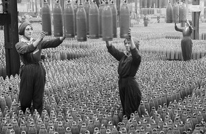 Women at a munitions factory in the First World War