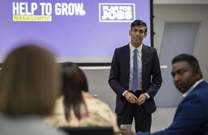 Chancellor marks Help to Grow scheme launch with teach-in alongside business owners