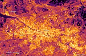 Спутниковый снимок, показывающий температуру поверхности суши в Глазго.  Кредит ESA, NCEO, Университет Лестера