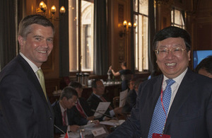 Mark Harper with Chinese business leader