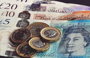 Английский фунт монеты и банкноты