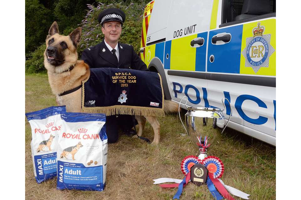 Service Dog of the Year winning team