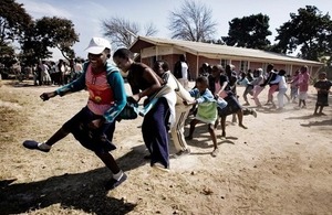 The Chitungwiza Children’s psychosocial support group for children from families living with HIV/AIDS. Picture: Elizabeth Glaser Pediatric AIDS Foundation.