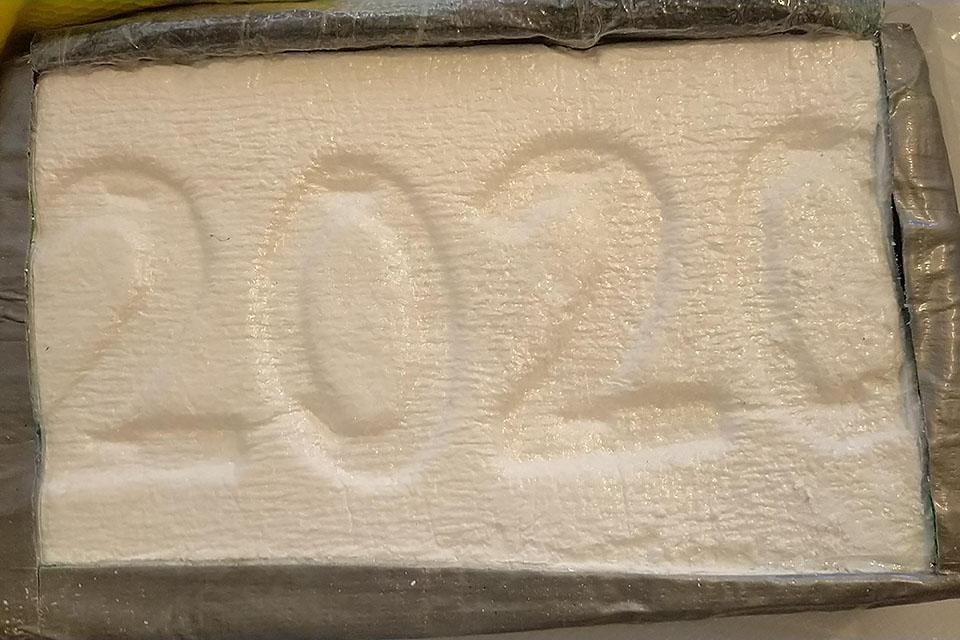 Image of cocaine with numbers 2020 shown