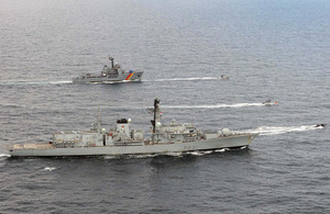 HMS Argyll and ARC Valle del Cauca, a Colombian cutter, working together as Colombian assets demonstrate a fast approach [Picture: Leading Airman (Photographer) Pepe Hogan, Crown copyright]