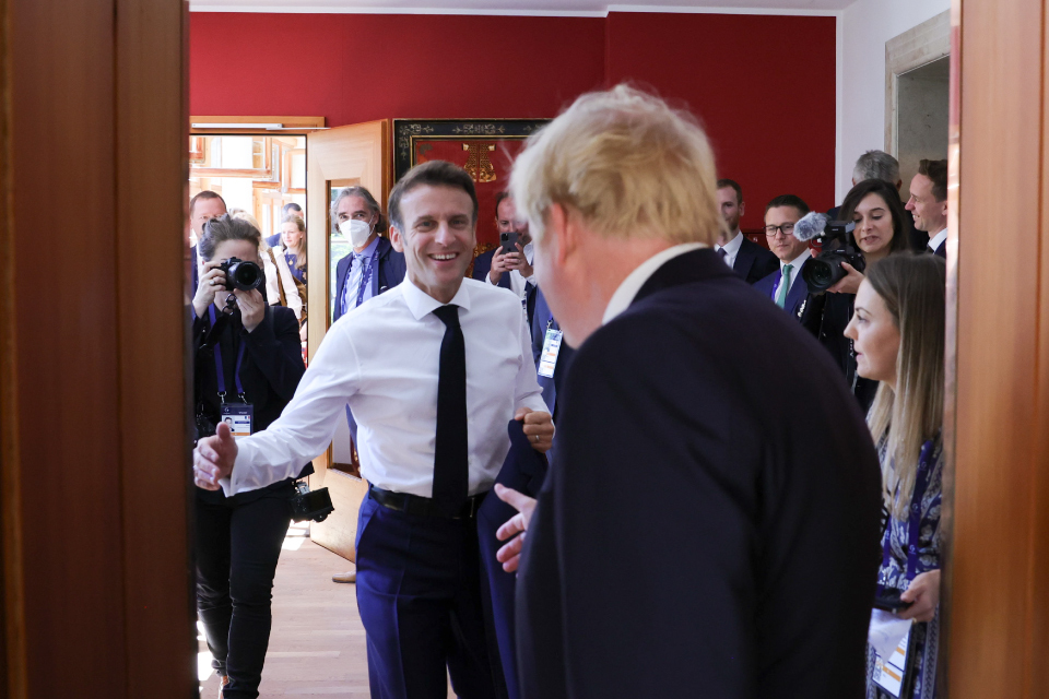 UK: PM meeting with President Macron: 26 June 2022
