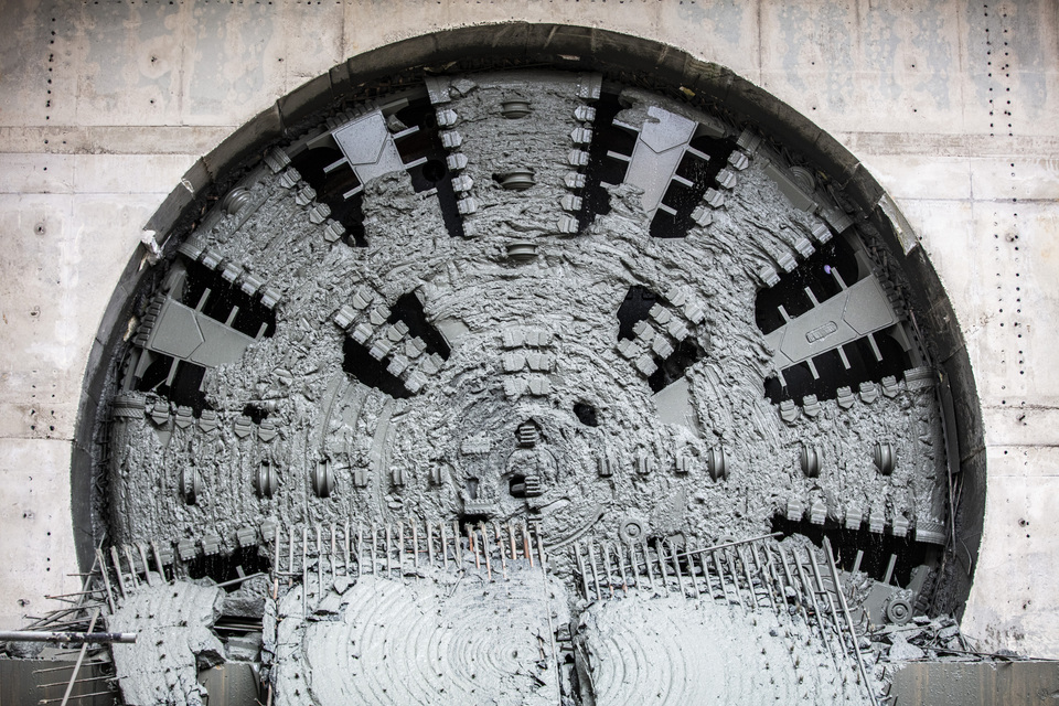 History made as Dorothy – HS2’s state-of-the-art tunnel boring machine – completes the project’s first tunnel after 8 months underground