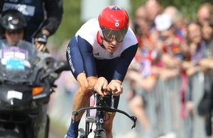 Bradley Wiggins cycling