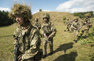 Reservist and regular soldiers training together in Germany [Picture: Staff Sergeant Mark Nesbit, Crown copyright]