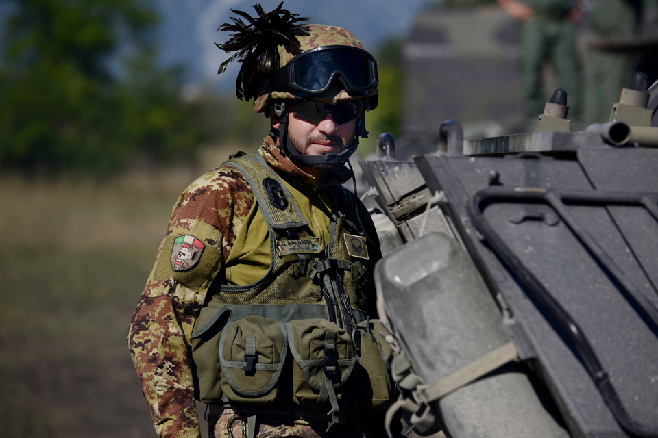 An Italian soldier on Exercise Roman Star