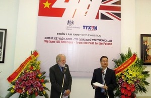 Lord Puttnam addressed at the launch of the photo exhibition,one of the first events of GREAT week.