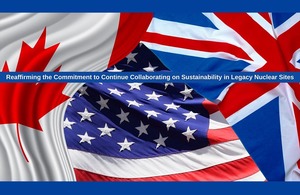 Флаг Канады, Соединенного Королевства и Соединенных Штатов Америки переплетается