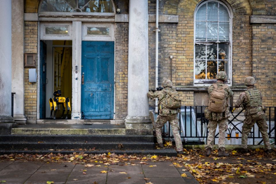 Soldiers from the Yorkshire Regiment conducting urban stairway drills whilst using hi-tech equipment (Cerberus QUGV) known as “Spot”. 