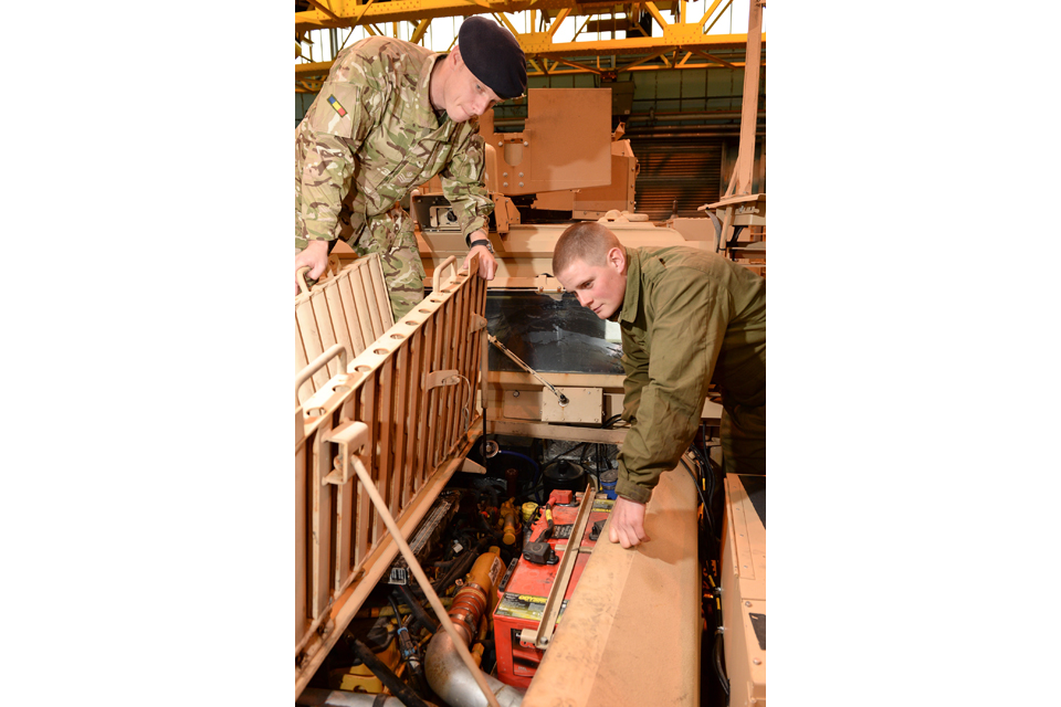 Instructor Staff Sergeant Neil Averyard and Craftsman Mark Robinson