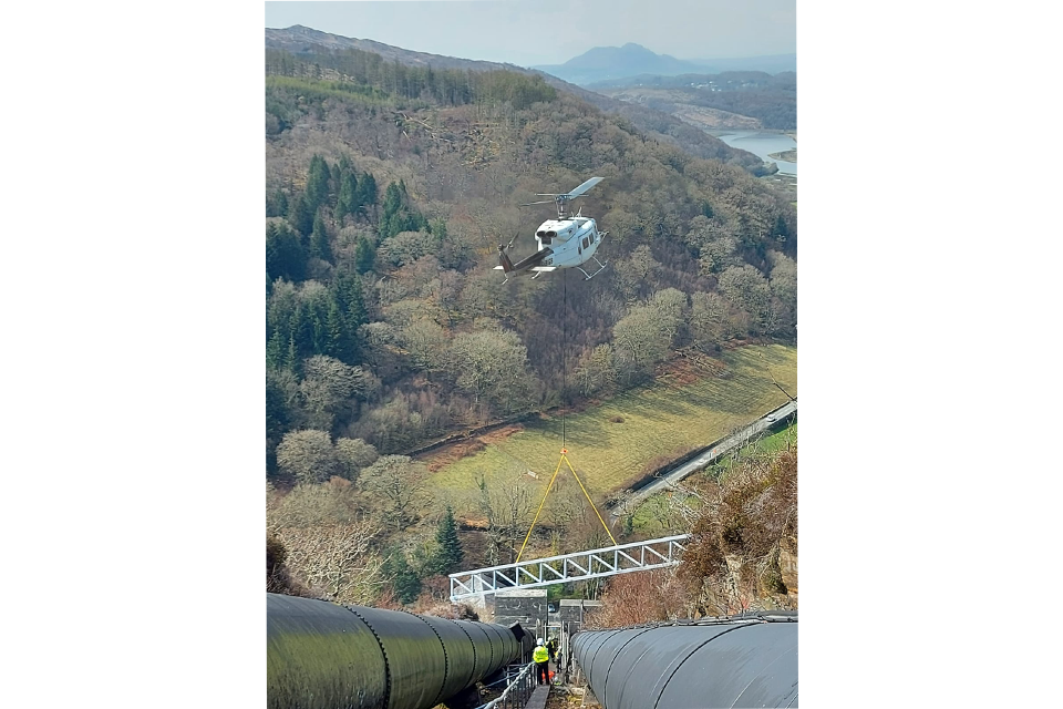 New footbridge installation at Maentwrog site